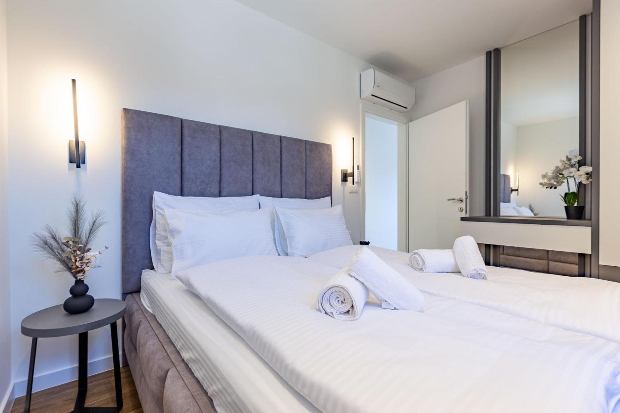 Casa Mia Apartments With Parking Zadar Exterior foto