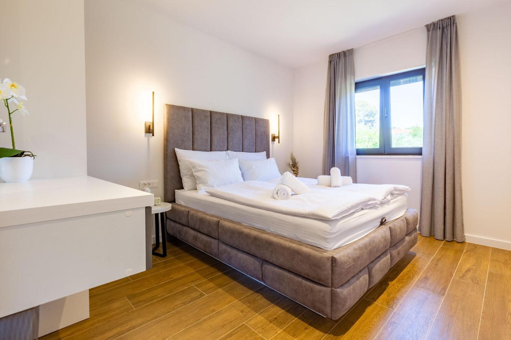 Casa Mia Apartments With Parking Zadar Exterior foto